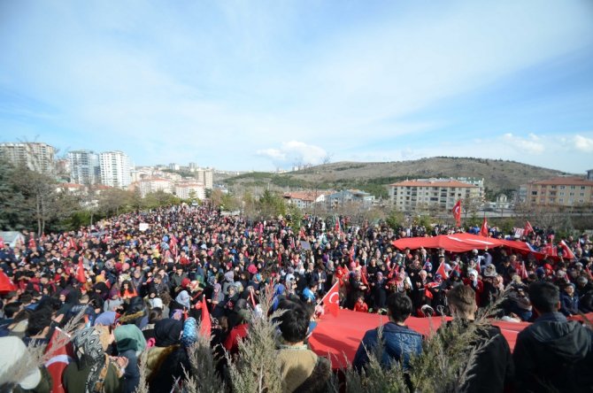 Ankara’da Binler Mehmetçik İçin Yürüdü