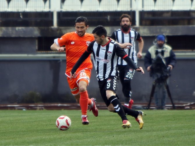 Adanaspor Son Dakikada Güldü
