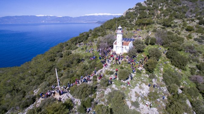 Bin 500 Kişi Tarihi Gelidonya Feneri’ne Yürüdü