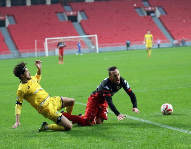 Samsunspor İle Ankaragücü Yenişemedi