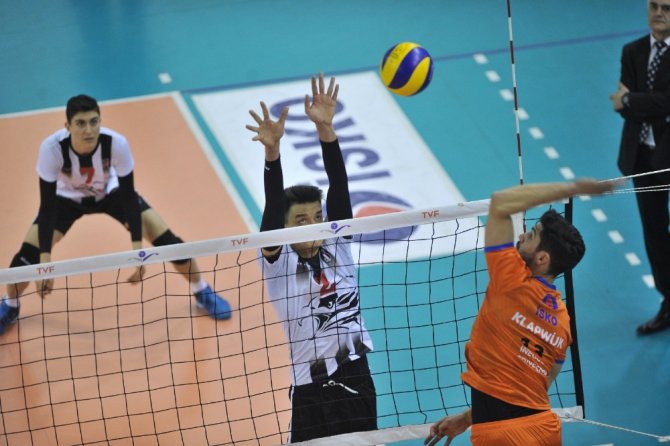 İnegöl Belediyespor Beşiktaş’a Fırsat Vermedi