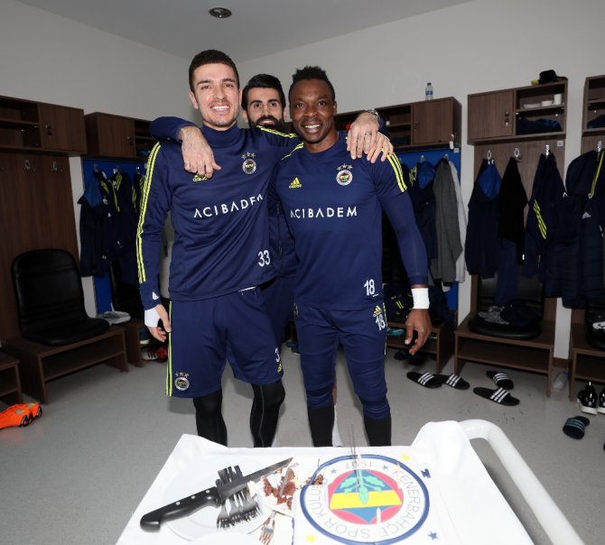 Arkadaşları Kameni Ve Neustadter’i Unutmadı