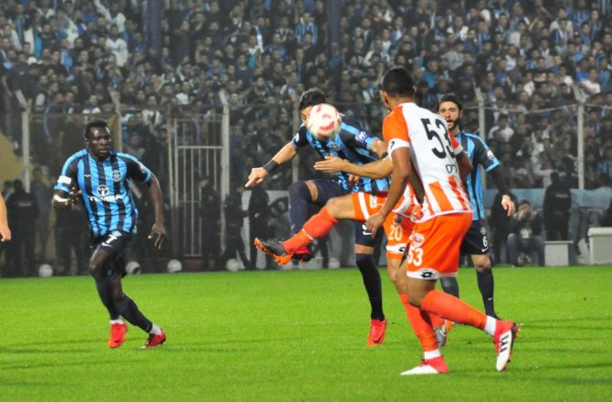 Adana Derbisinde Kazanan Adanaspor