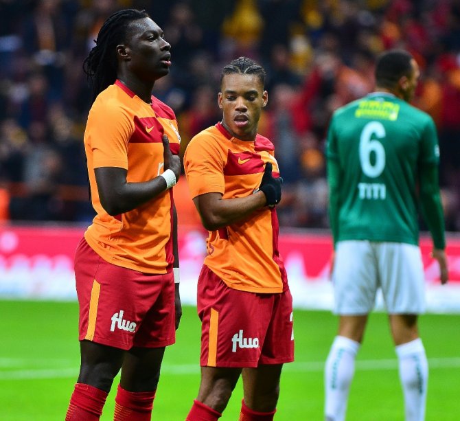 Galatasaray 1 Golle Önde