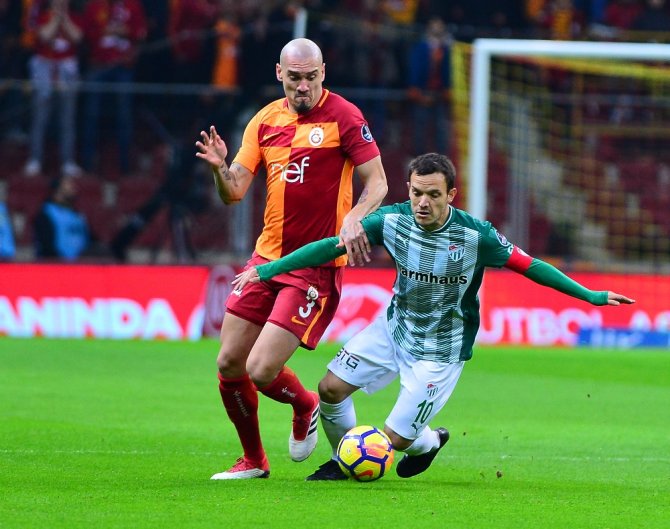 Galatasaray 1 Golle Önde