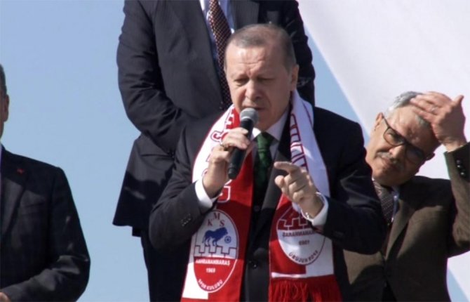 Erdoğan Sert Çıktı: Be Vicdansızlar, Ahlaksızlar...
