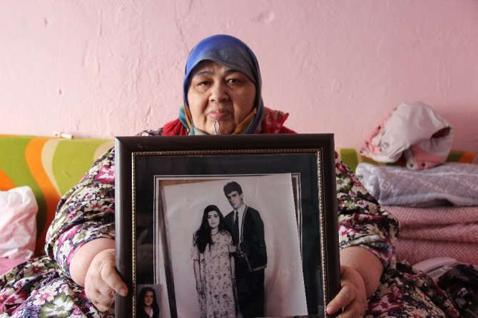 260 Kilo Ve Yatağa Mahkum