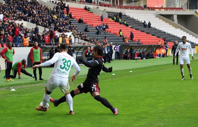 Denizli Deplasmanda Kazandı