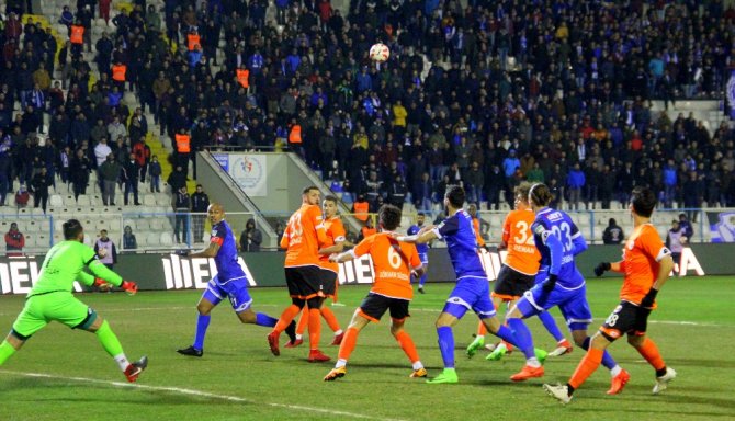 Erzurumspor Son Dakikada Kazandı