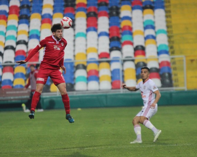 Boluspor, Altınordu’yu Gol Yağmuruna Tuttu
