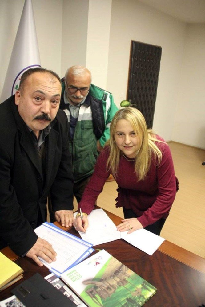 Belediye İşçilerinden Futbolculara Prim