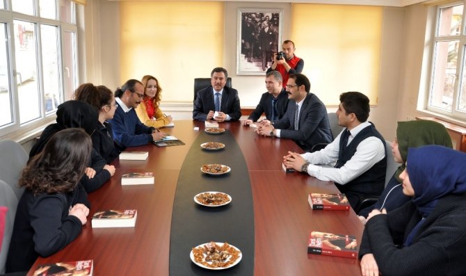 Gümüşhane’de Kitap Okuma Halkaları Devam Ediyor