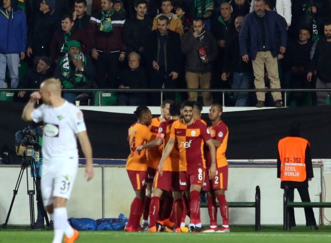 İlk Yarıda Eşitlik Bozulmadı