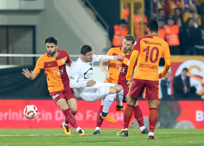 Aslan Finale Göz Kırptı