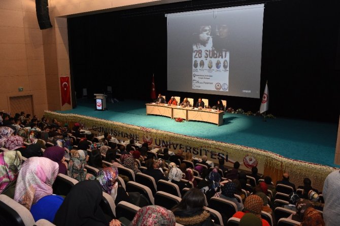 Gümüşhane’de 28 Şubat Konulu Panel