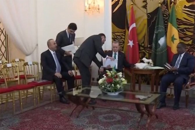 Erdoğan Senegal’de Resmi Törenle Karşılandı