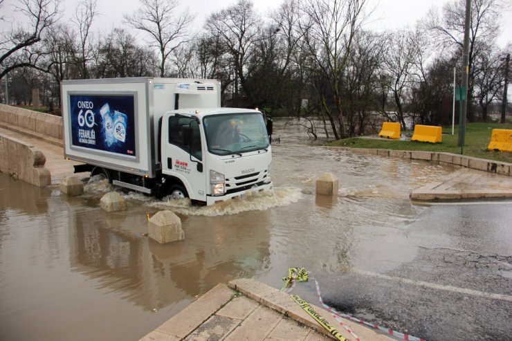 Tunca Nehri’nde ‘Turuncu’ Alarm Devam Ediyor