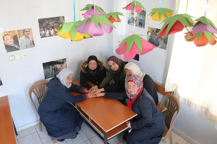 Esad’ın Cezaevlerinde Tecavüze Uğrayan Kadınlar Türkiye’de Rehabilite Ediliyor