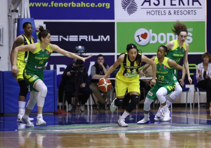 Fenerbahçe Sahasında Sopron’a Mağlup Oldu