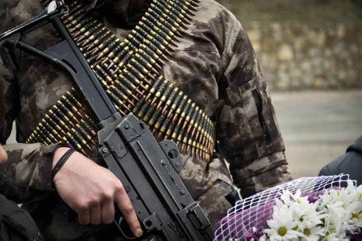 Asker Ve Polis Abilerine Mektup Yazdılar, Resim Yaptılar
