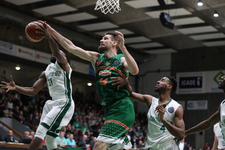 Banvit, Fransa’dan Avantajlı Döndü