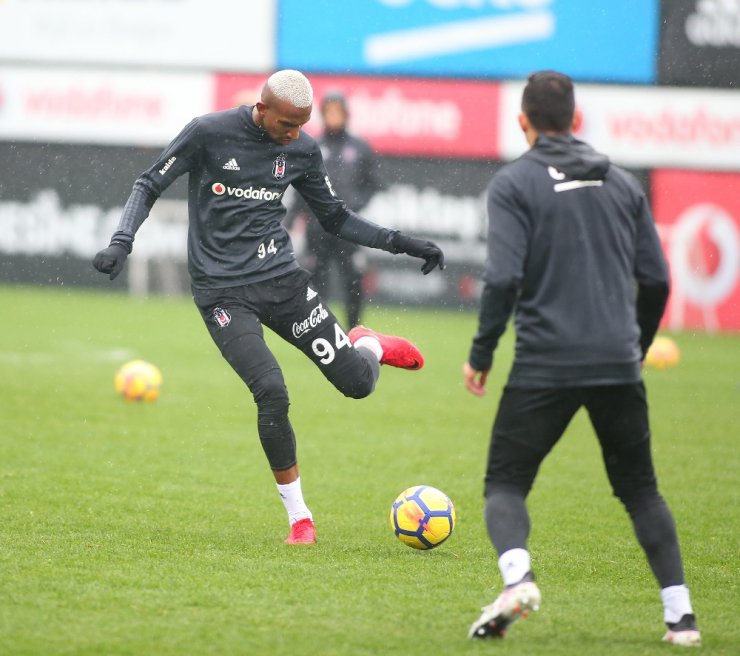 Beşiktaş Gençlerbirliği Maçı Hazırlıklarını Sürdürdü