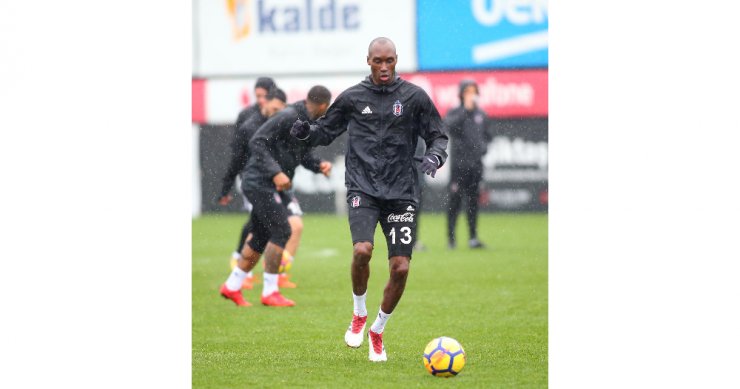 Beşiktaş Gençlerbirliği Maçı Hazırlıklarını Sürdürdü