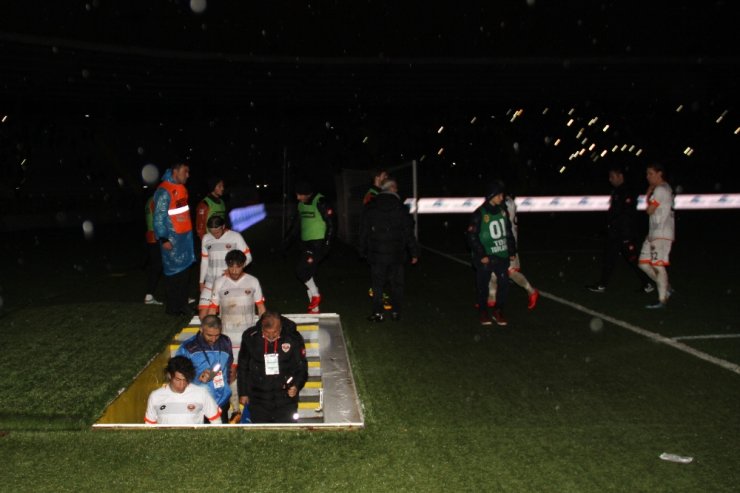 Mke Ankaragücü - Adanaspor Maçı Ertelendi