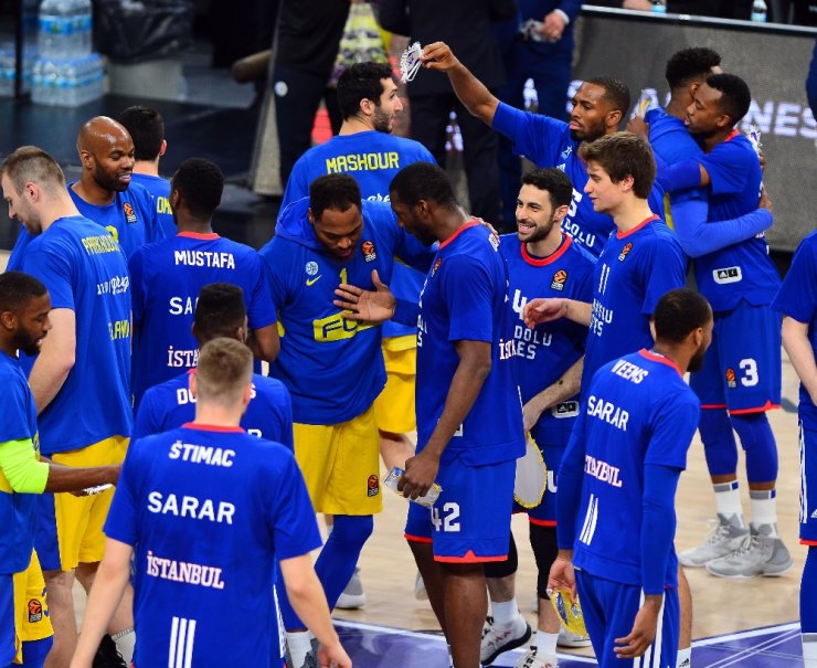 Anadolu Efes’ten Thy Euroleague’e Erken Veda