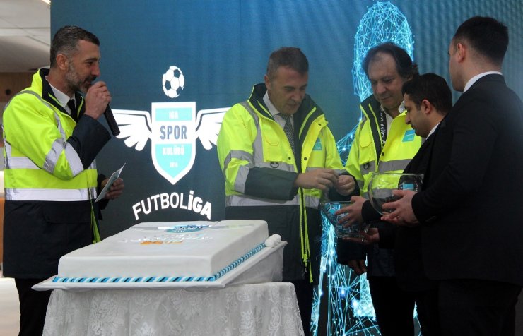 Fikret Orman Futboliga Turnuvasının Kura Çekimine Katıldı