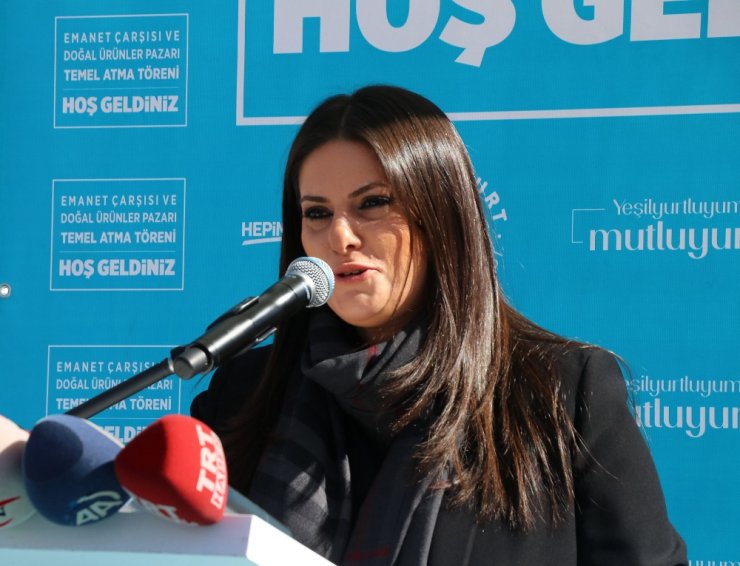 "Sivil Şehitlerimiz Her Şeyi Bütün Çıplaklığıyla Anlatıyor"