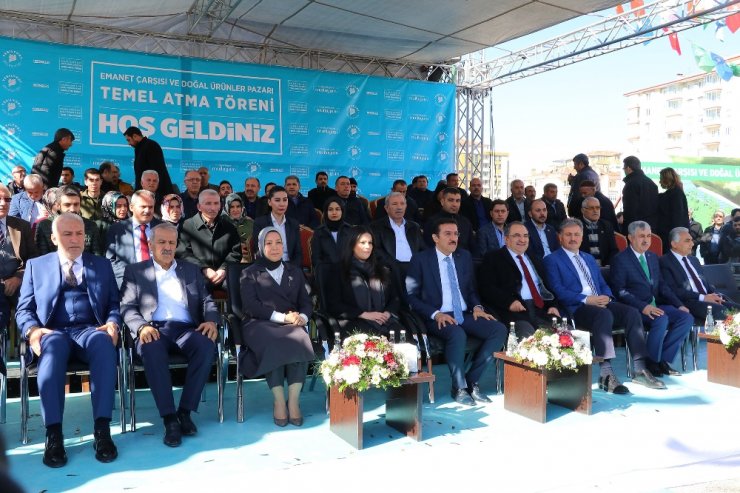 "Sivil Şehitlerimiz Her Şeyi Bütün Çıplaklığıyla Anlatıyor"
