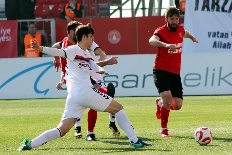 Ümraniyespor Evinde Kazandı
