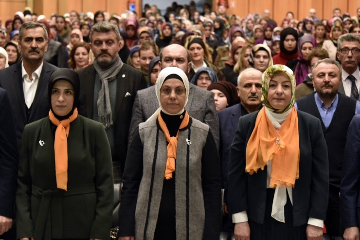 Ak Parti Gümüşhane İl Kadın Kolları 5. Olağan Kongresi Yapıldı