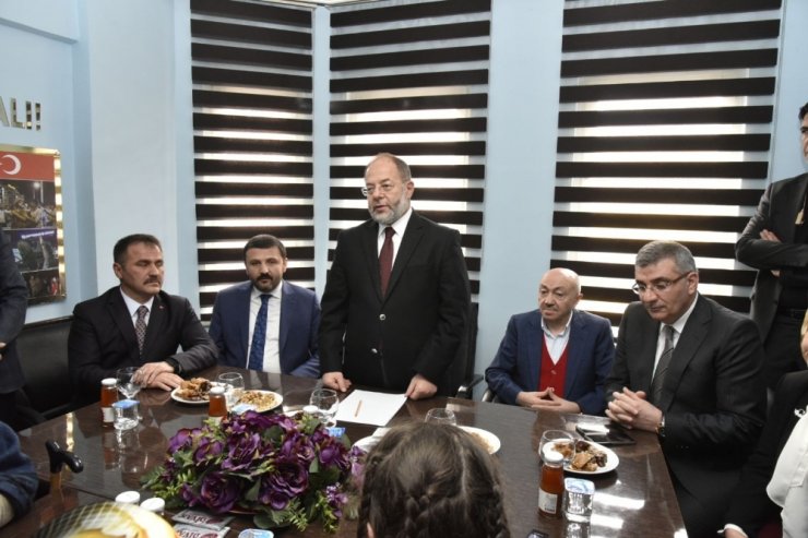 Chp’yi Hedef Aldı