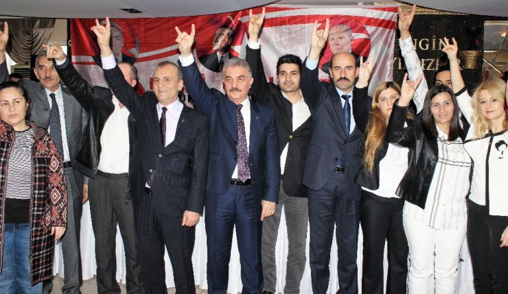 "Chp Köşeye Sıkıştı"