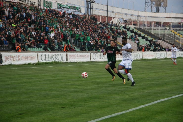 Denizli Evinde Kazandı
