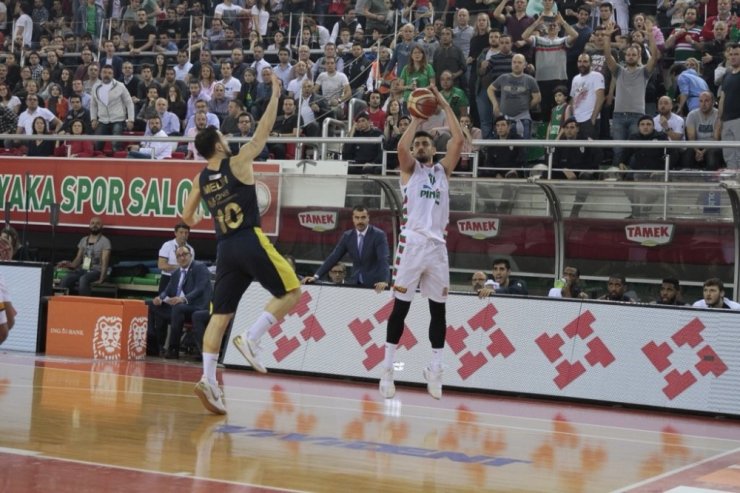 Fener Karşıyaka Deplasmanında Kazandı