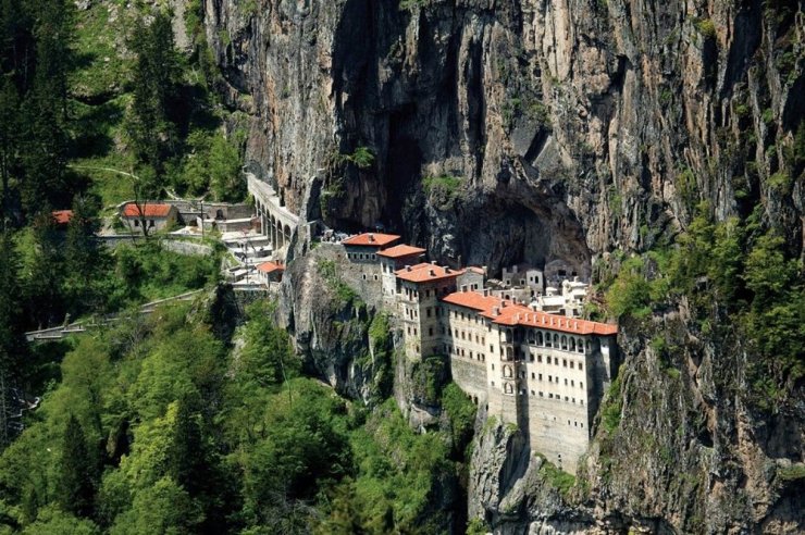 Trabzon’u 8 Yılda Yaklaşık 12 Milyon Turist Ziyaret Etti