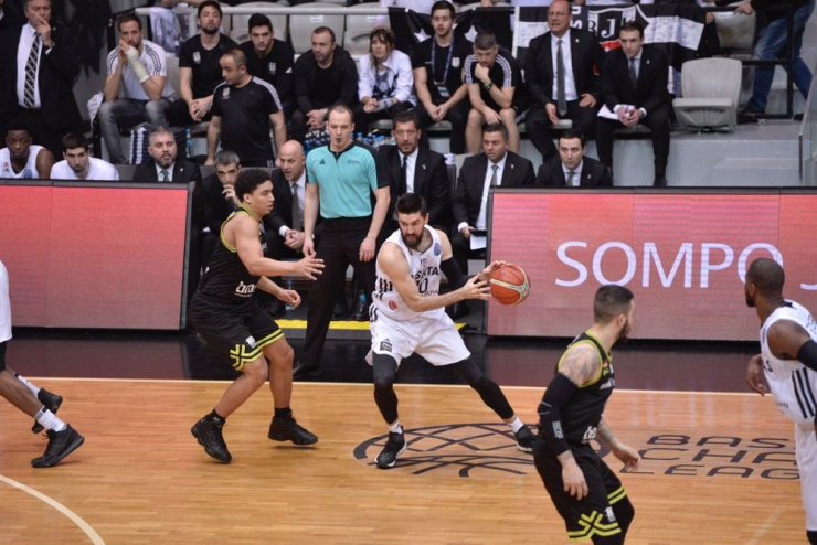 Beşiktaş Turnuvaya Veda Etti
