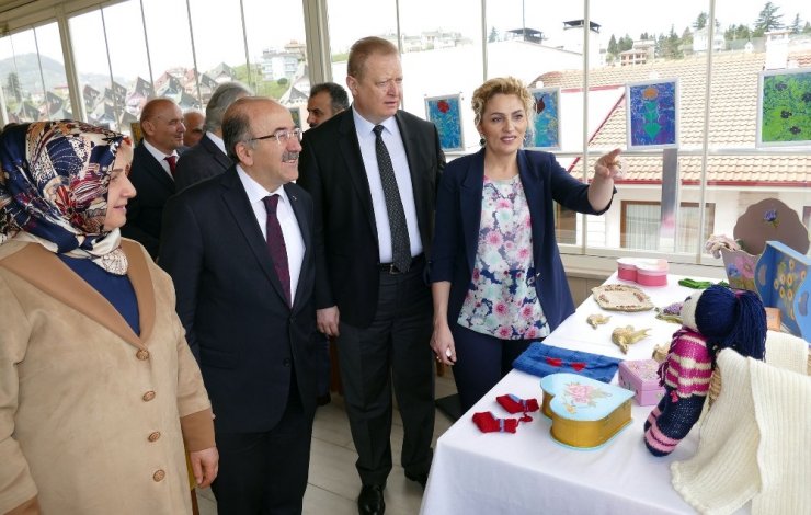 Gümrükçüoğlu, 