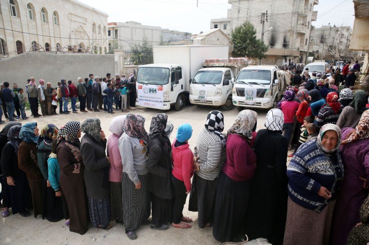 İhh İnsani Yardım Vakfı Afrin’de