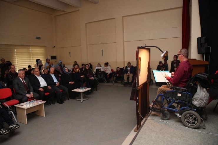 500 Yıllık Gölge Oyunu Engelli Vatandaşlarca Sahnelendi