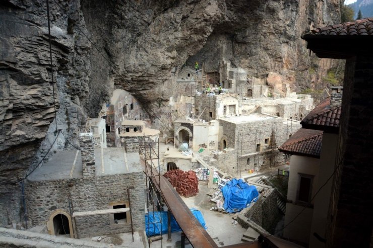 Sümela Manastırı’ndaki Restorasyon Çalışmaları 2,5 Yıldır Sürüyor