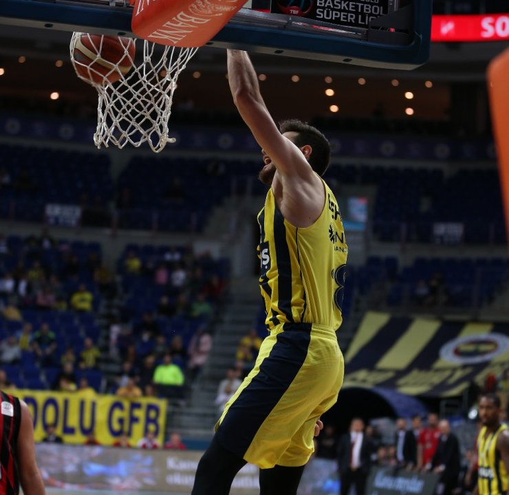 F.bahçe Doğuş 22. Haftayı Da Kayıpsız Geçti