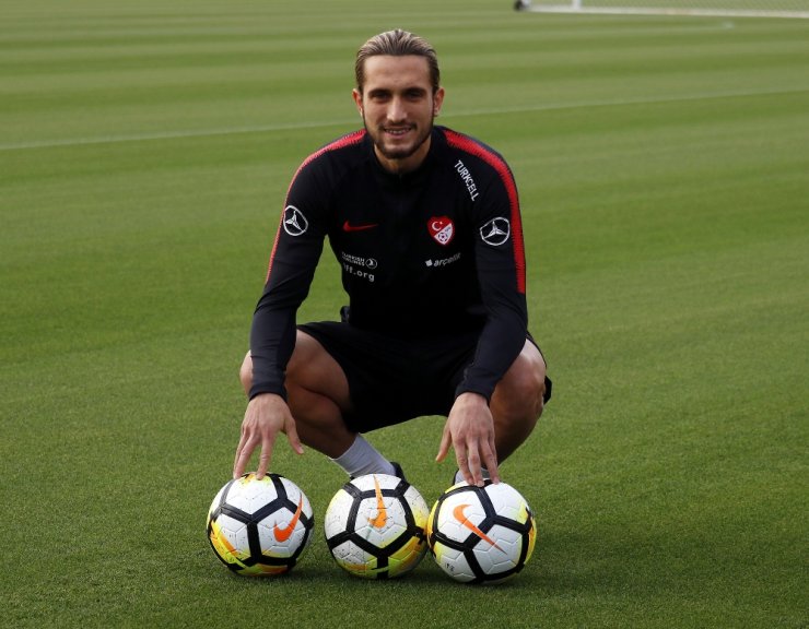 “Türk Futbolcuların Değersizleştirilmemesini İstiyorum”