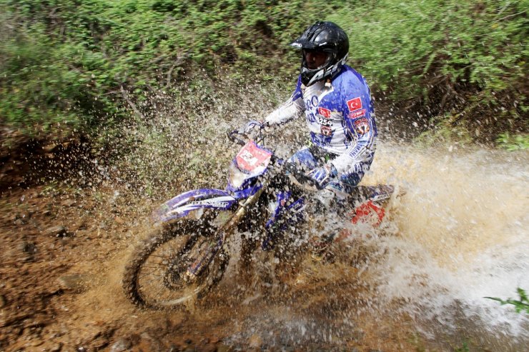 Enduro Ve Atv Şampiyonası Nefesleri Kesti