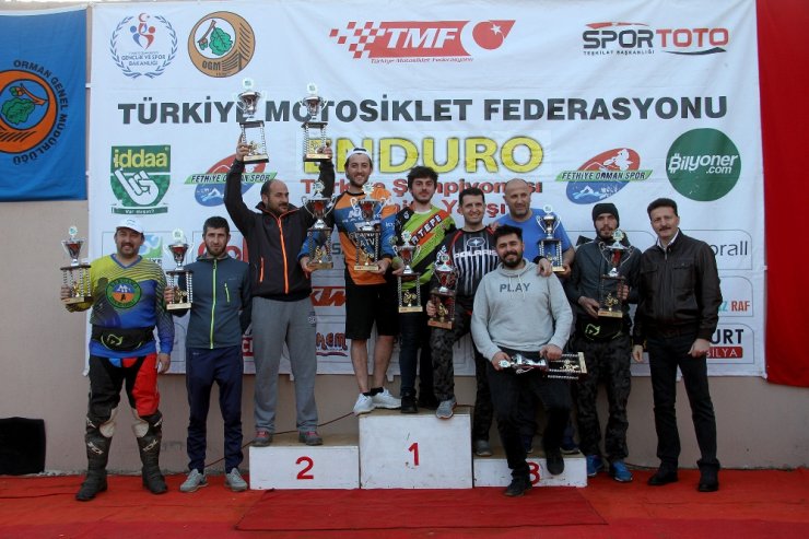 Enduro Ve Atv Şampiyonası Nefesleri Kesti