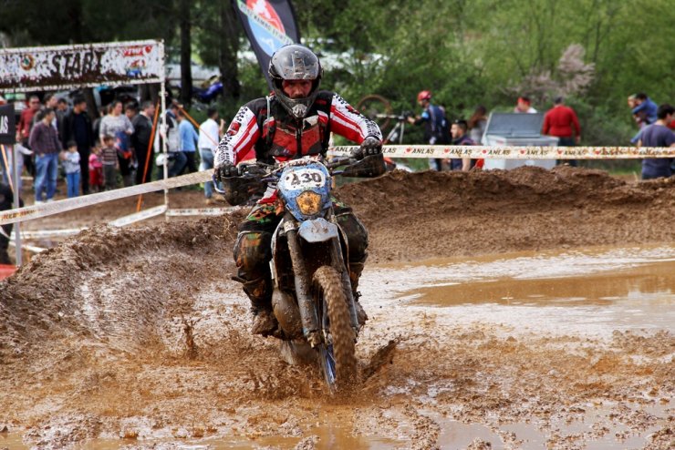 Enduro Ve Atv Şampiyonası Nefes Kesti
