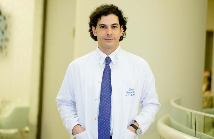 En Önemli Belirtisi Karın Ağrısı